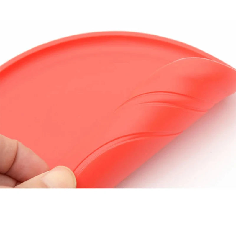 1pcs Funny Silicone Flying Saucer Dog Cat Toy Dog Game Flying Discs Resistant Chew Puppy Training Interactive Pet Supplies New